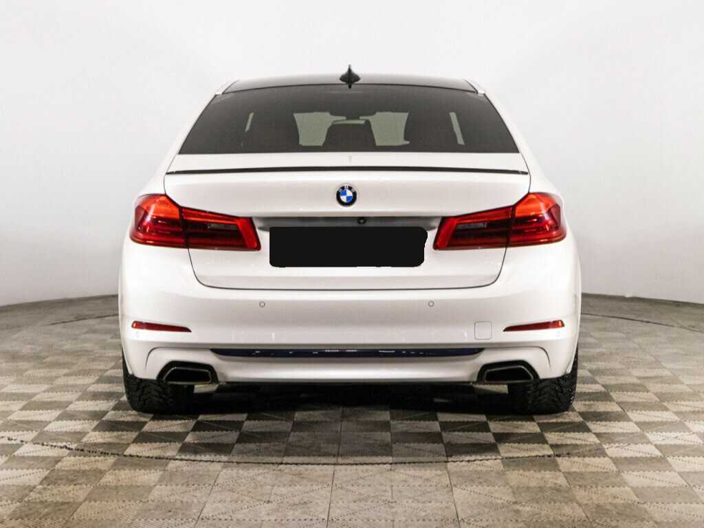 BMW 5 серии 2019 года с пробегом. Фото: #5