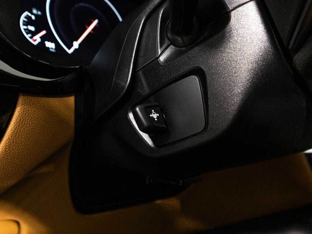 BMW 5 серии 2019 года с пробегом. Фото: #20