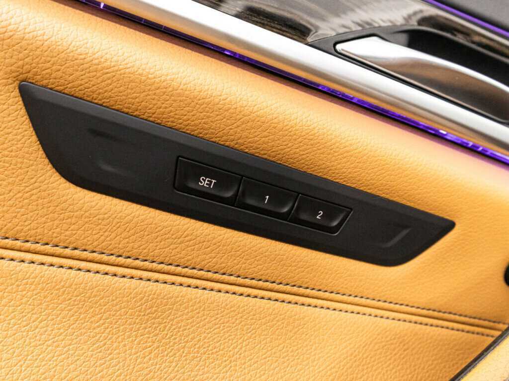 BMW 5 серии 2019 года с пробегом. Фото: #22