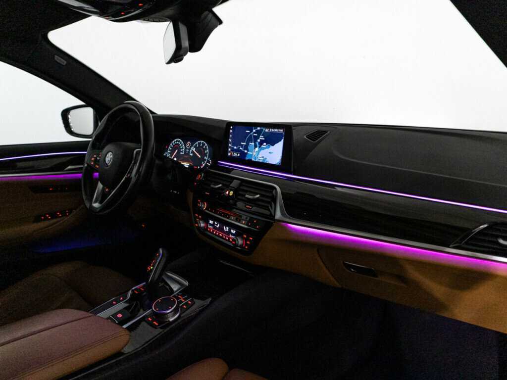 BMW 5 серии 2019 года с пробегом. Фото: #31