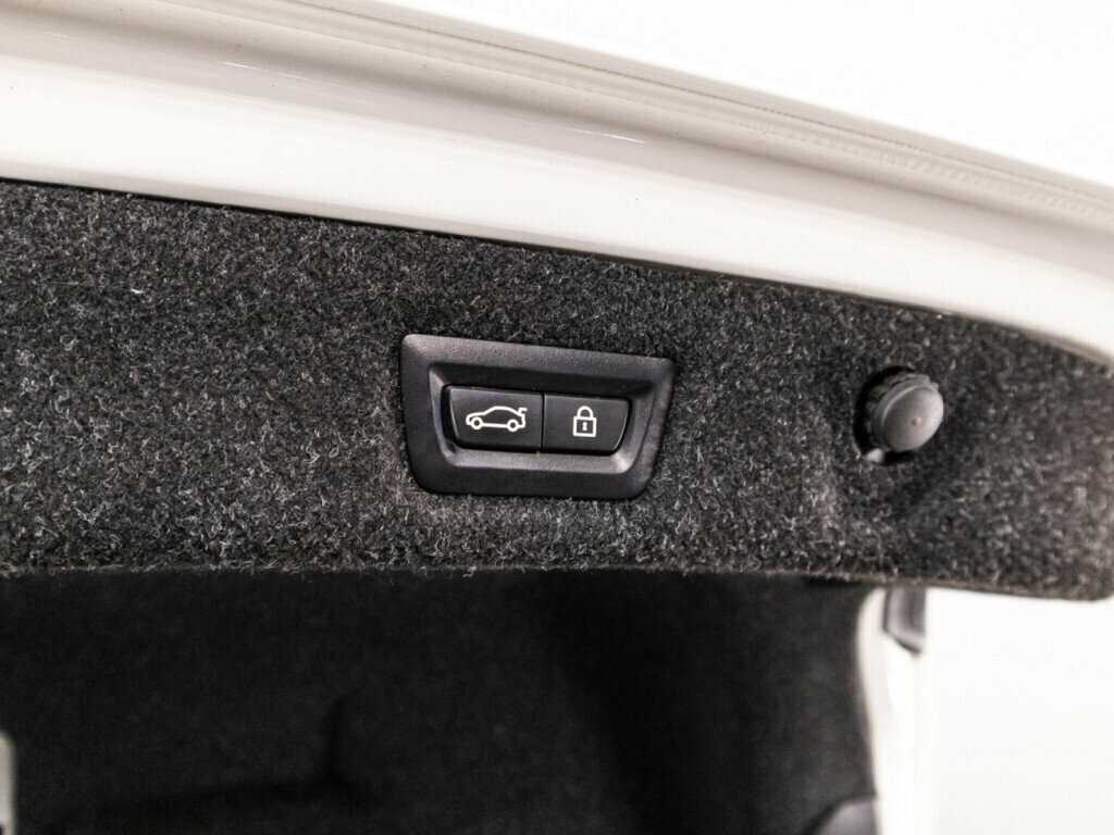 BMW 5 серии 2019 года с пробегом. Фото: #14