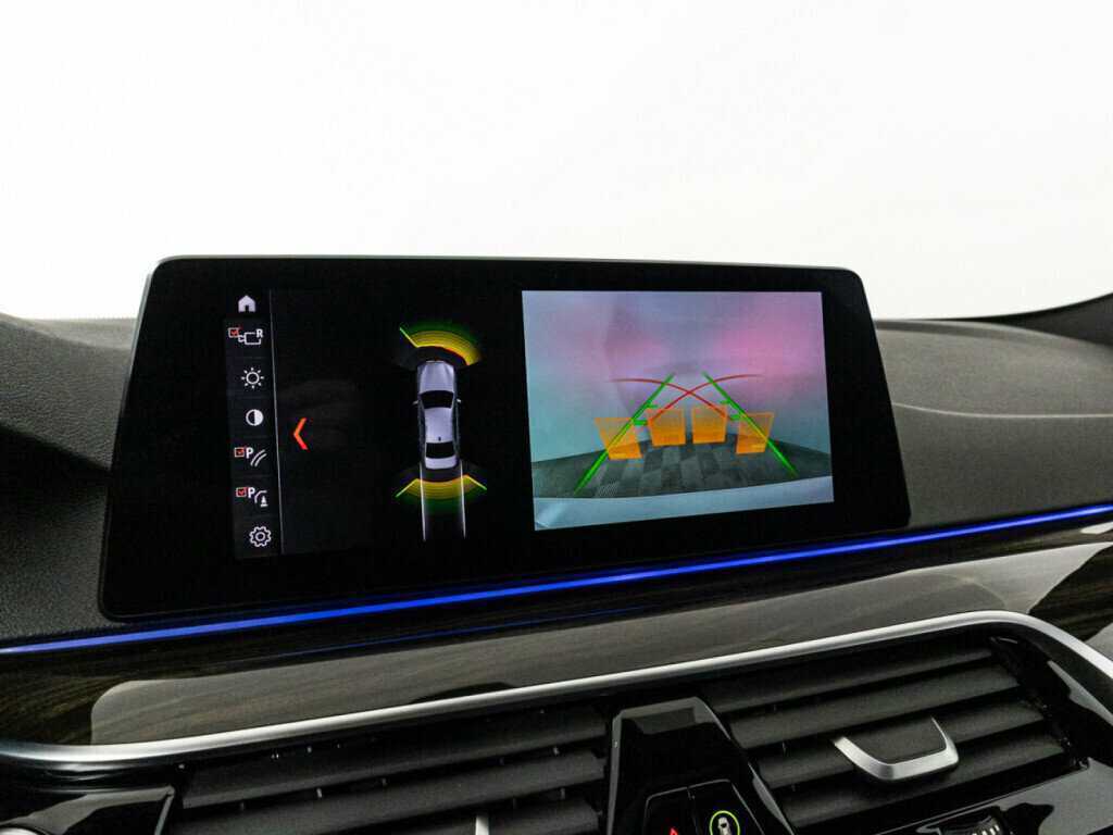 BMW 5 серии 2019 года с пробегом. Фото: #16