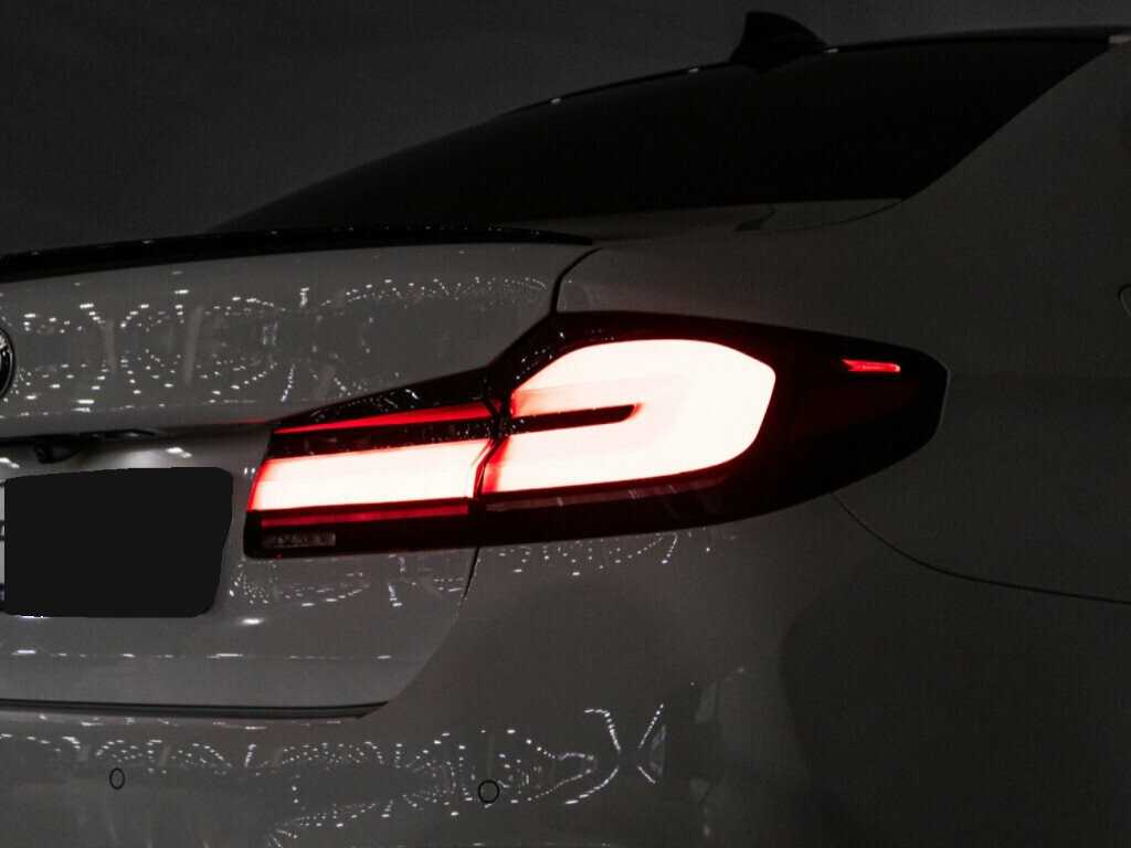 BMW 5 серии 2019 года с пробегом. Фото: #29