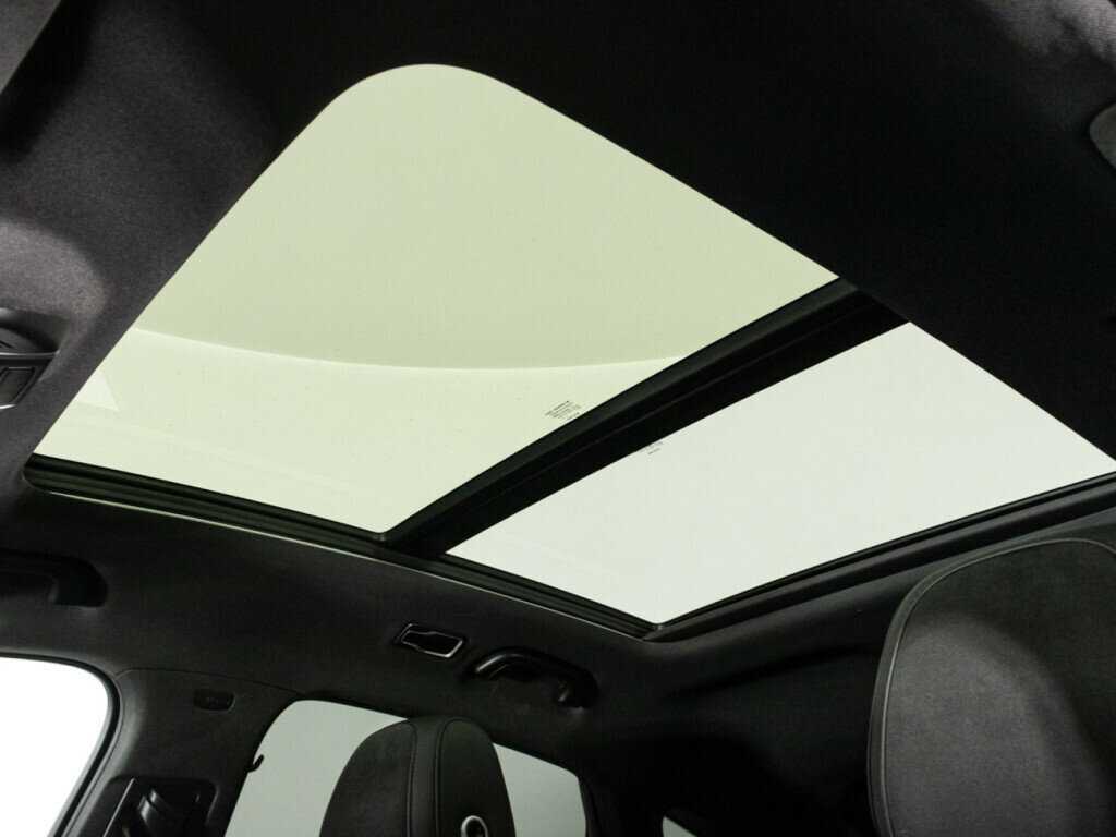 Geely Tugella 2022 года с пробегом. Фото: #22