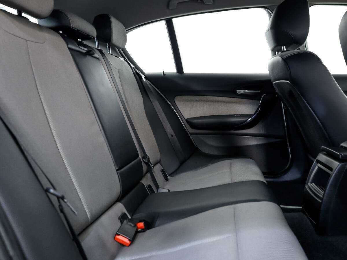 BMW 1 серии 2011 года с пробегом. Фото: #12