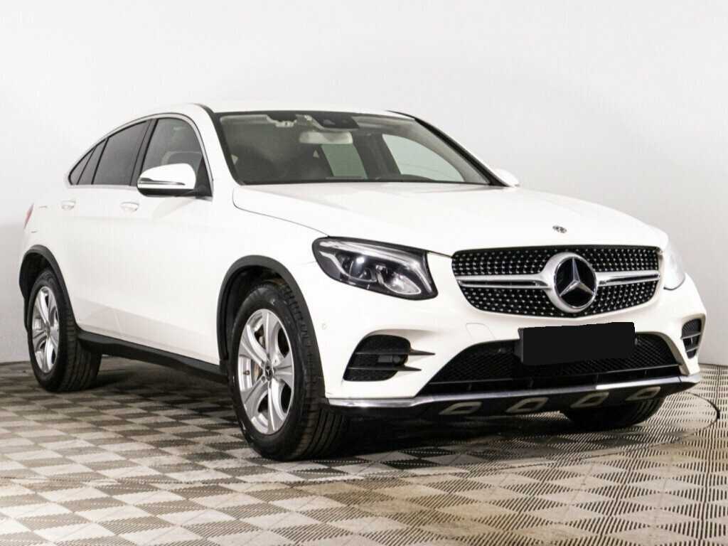 Mercedes-Benz GLC Coupe 2018 года с пробегом. Фото: #2