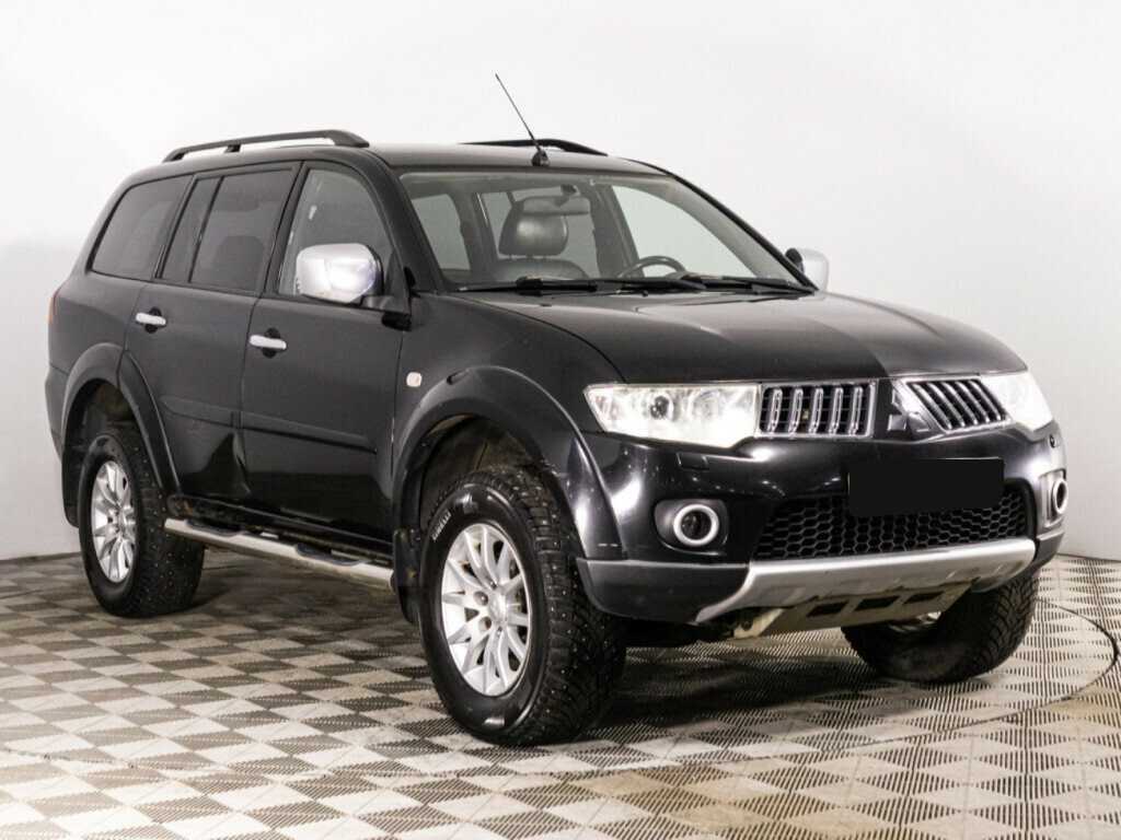 Mitsubishi Pajero Sport 2010 года с пробегом. Фото: #2