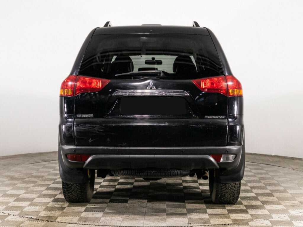 Mitsubishi Pajero Sport 2010 года с пробегом. Фото: #5