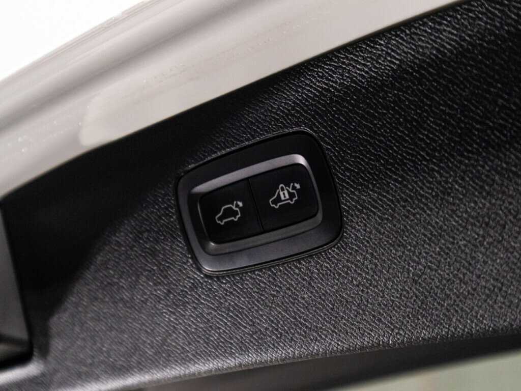 Volvo XC90 2020 года с пробегом. Фото: #16