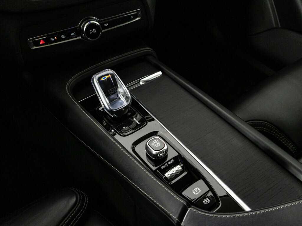 Volvo XC90 2020 года с пробегом. Фото: #21