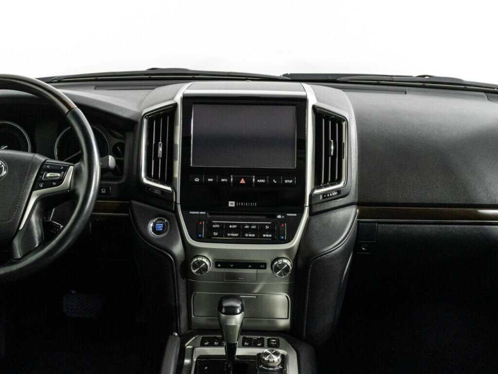 Toyota Land Cruiser 2015 года с пробегом. Фото: #13