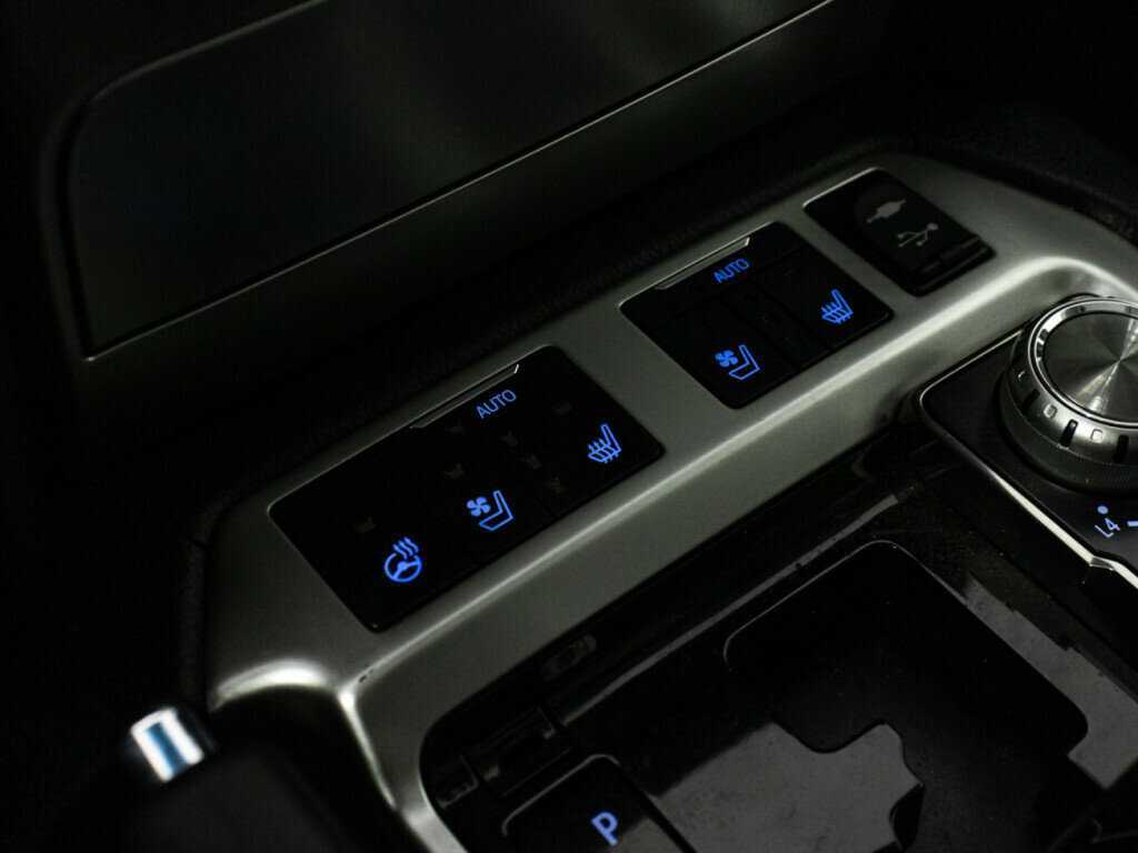 Toyota Land Cruiser 2015 года с пробегом. Фото: #20