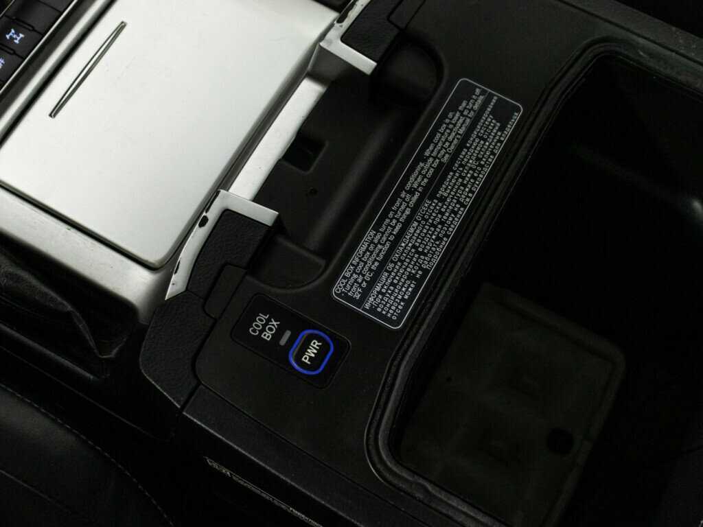 Toyota Land Cruiser 2015 года с пробегом. Фото: #21