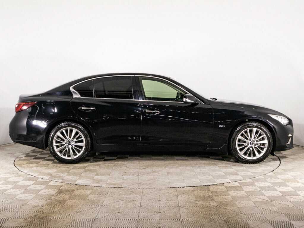 Infiniti Q50 2017 года с пробегом. Фото: #3