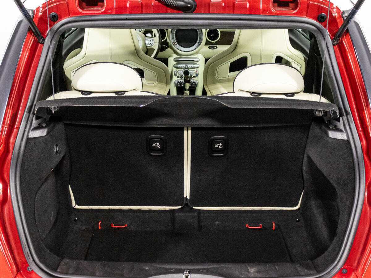 Mini Hatch 2008 года с пробегом. Фото: #13