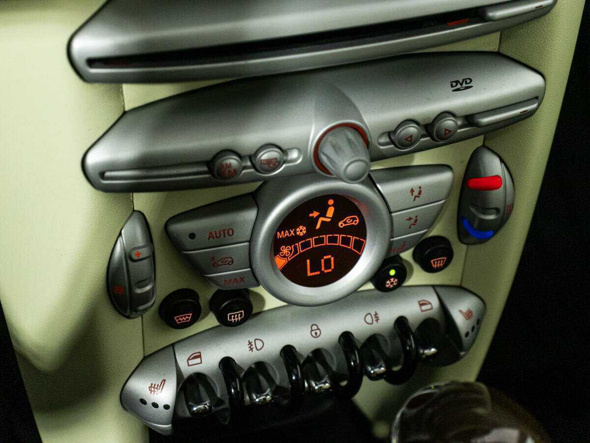 Mini Hatch 2008 года с пробегом. Фото: #14