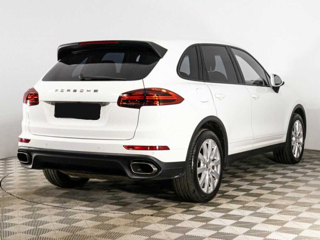 Porsche Cayenne 2015 года с пробегом. Фото: #4