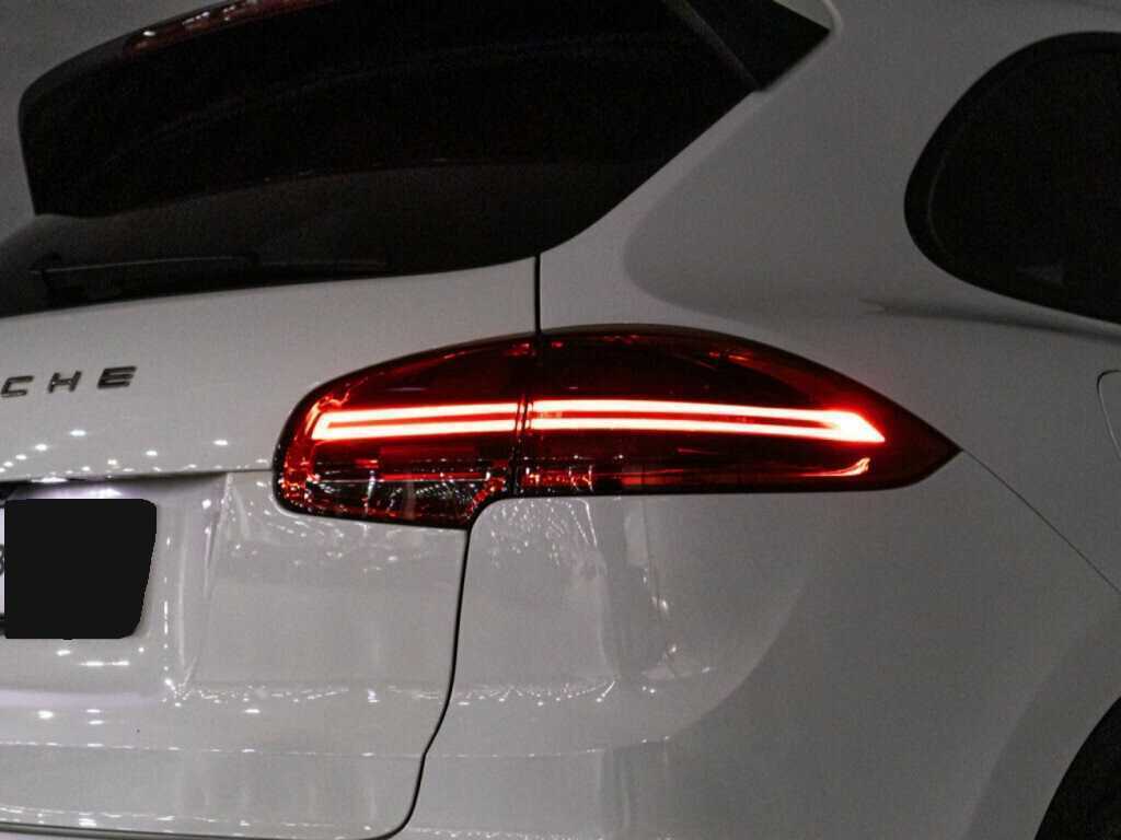 Porsche Cayenne 2015 года с пробегом. Фото: #24