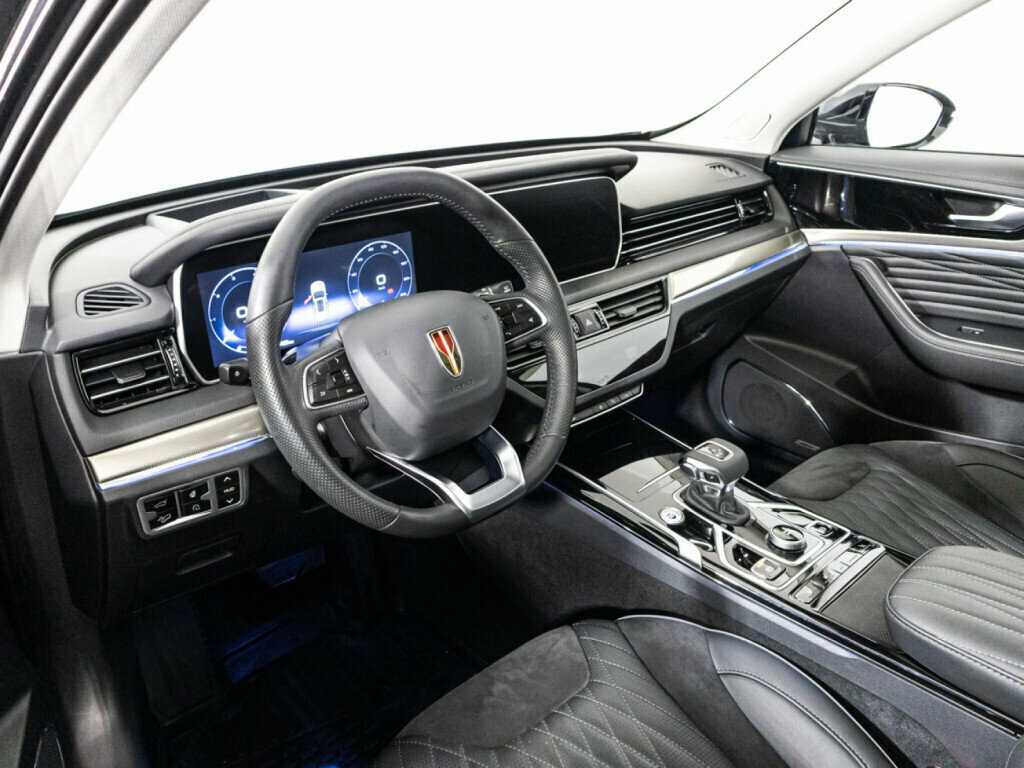 Hongqi HS5 2024 года с пробегом. Фото: #10