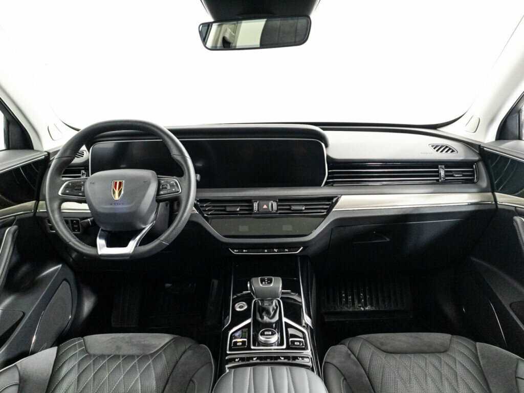 Hongqi HS5 2024 года с пробегом. Фото: #12