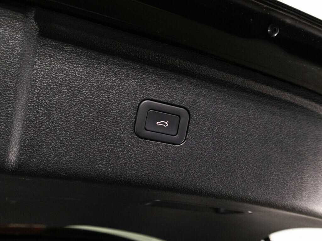 Hongqi HS5 2024 года с пробегом. Фото: #15