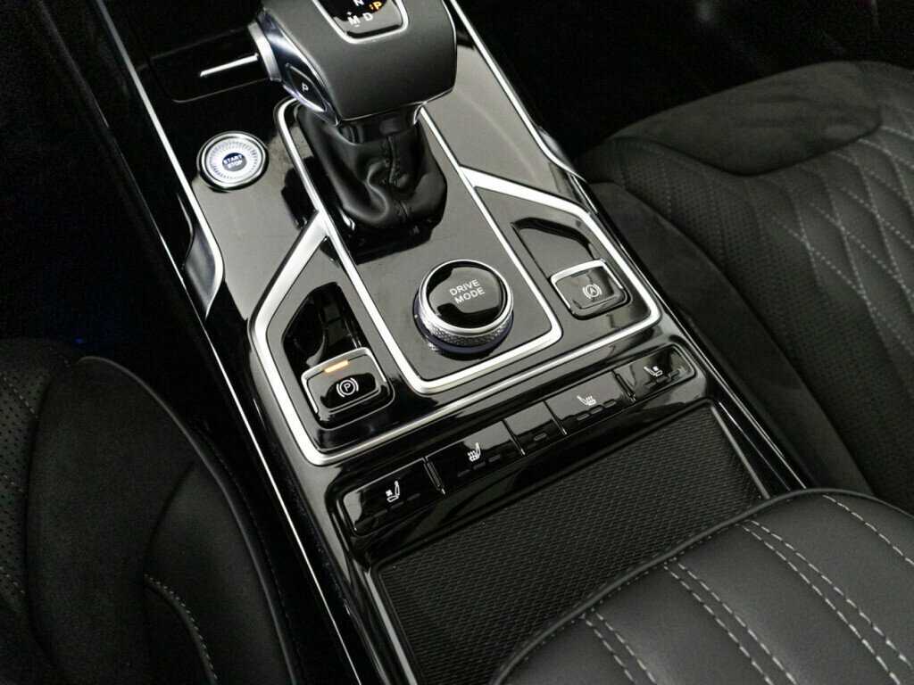 Hongqi HS5 2024 года с пробегом. Фото: #18