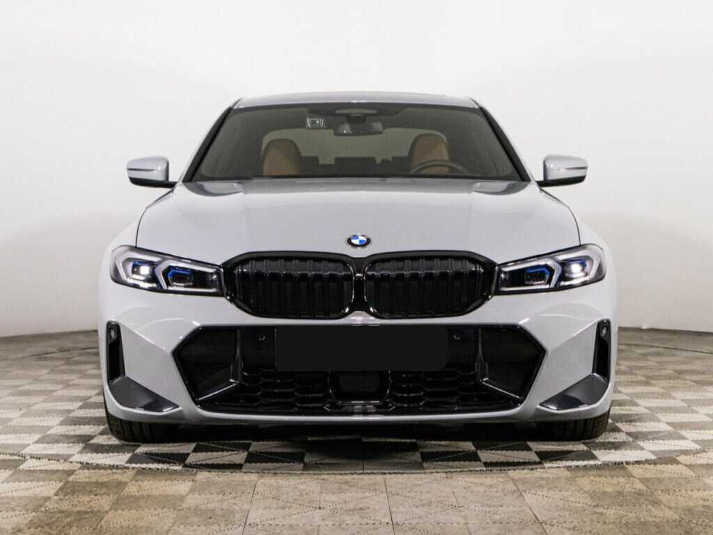 BMW 3 серии 2023 года с пробегом. Фото: #1