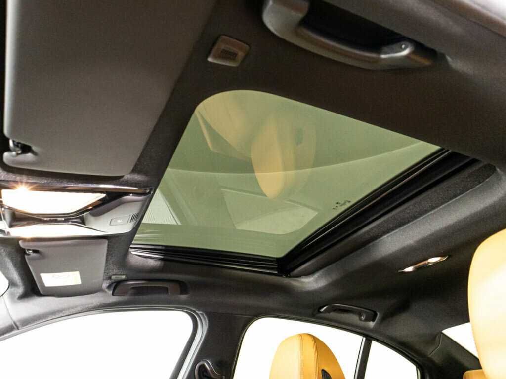 BMW 3 серии 2023 года с пробегом. Фото: #20