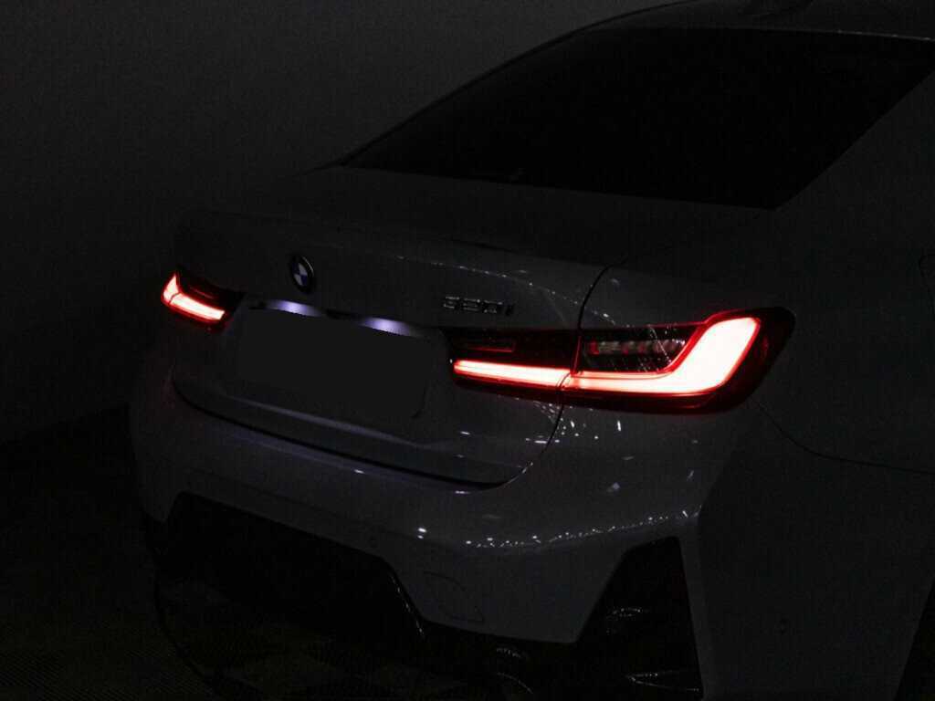 BMW 3 серии 2023 года с пробегом. Фото: #25