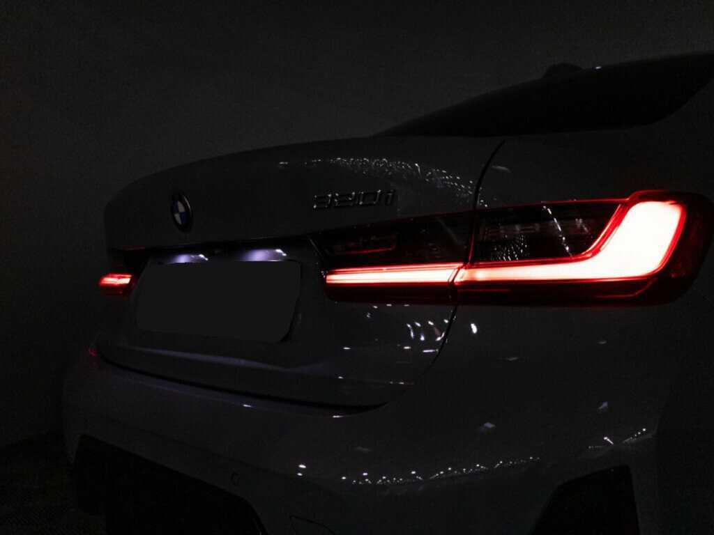 BMW 3 серии 2023 года с пробегом. Фото: #27