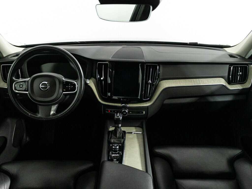 Volvo XC60 2019 года с пробегом. Фото: #12