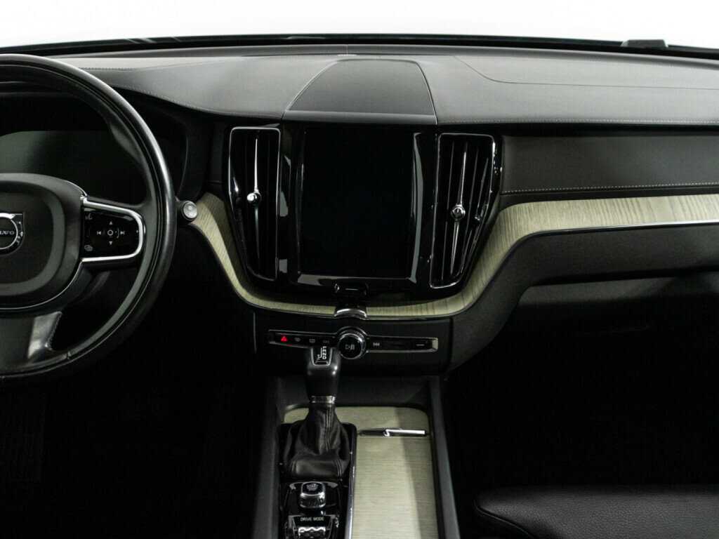 Volvo XC60 2019 года с пробегом. Фото: #13