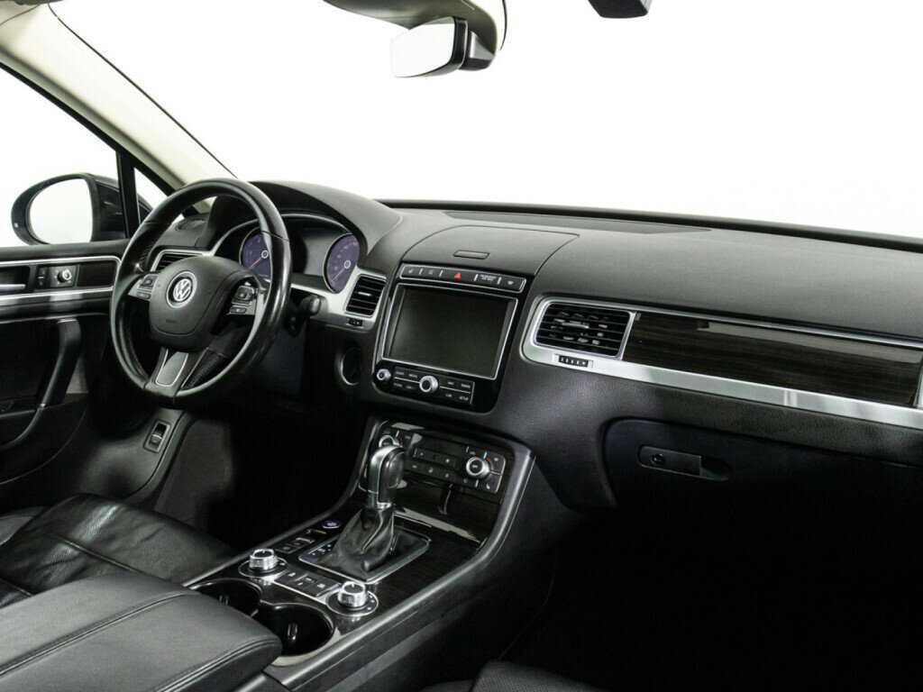 Volkswagen Touareg 2016 года с пробегом. Фото: #6