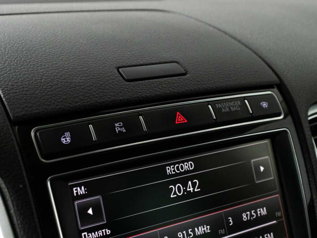 Volkswagen Touareg 2016 года с пробегом. Фото: #15