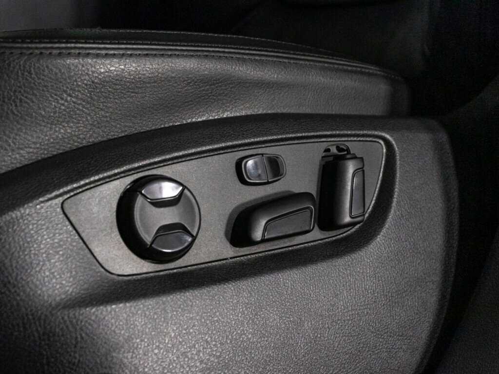 Volkswagen Touareg 2016 года с пробегом. Фото: #18