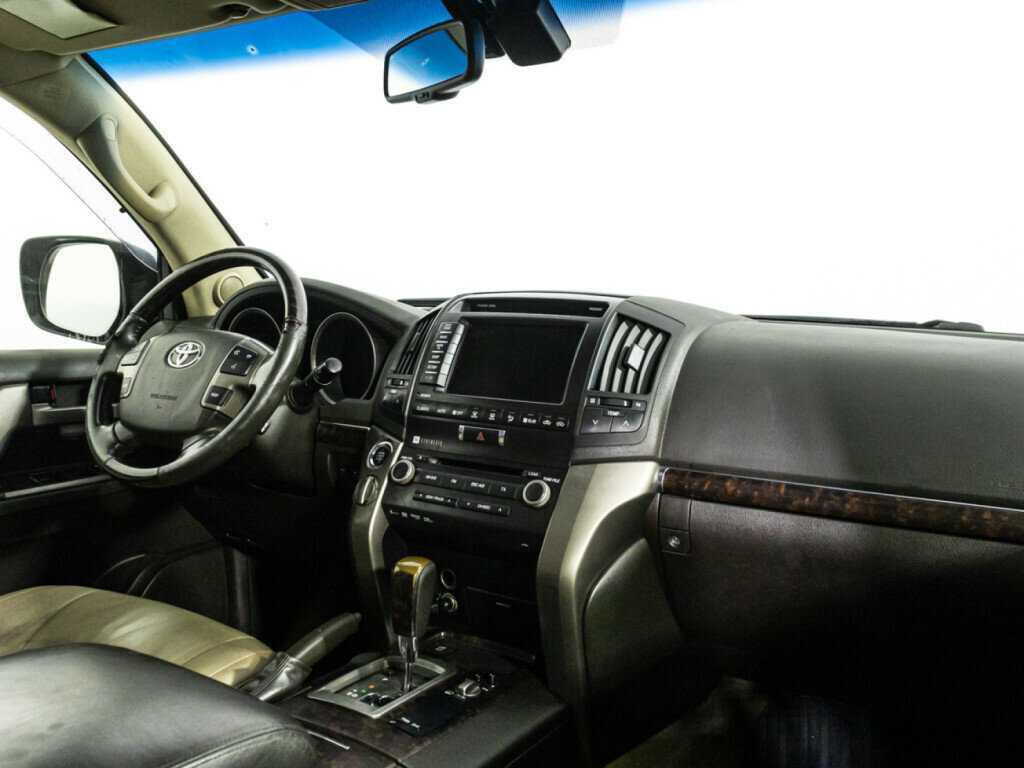 Toyota Land Cruiser 2010 года с пробегом. Фото: #6