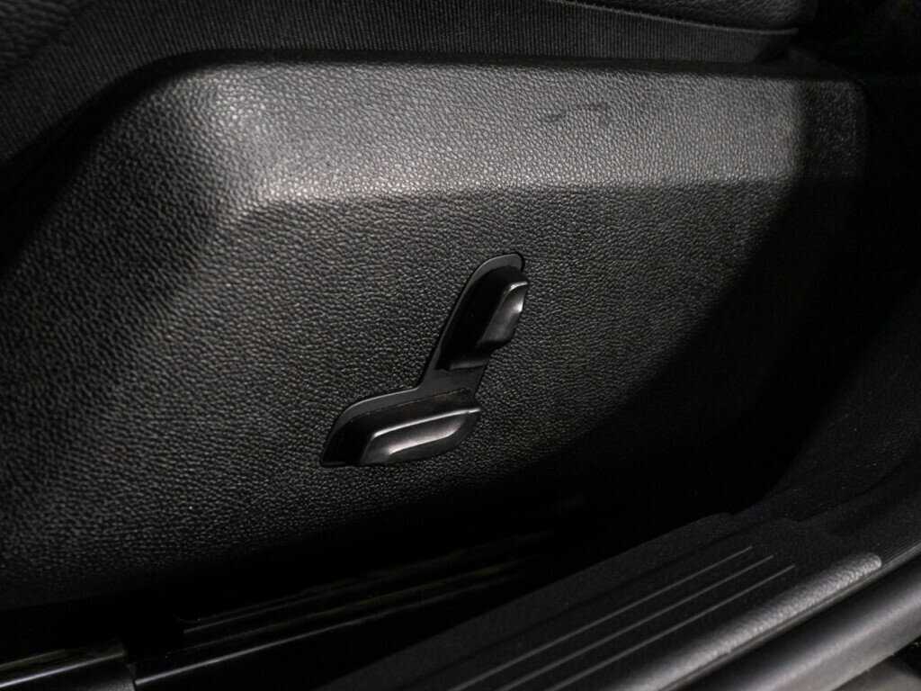 Mercedes-Benz E-Класс 2013 года с пробегом. Фото: #15