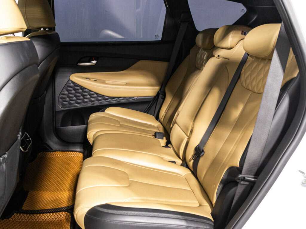 Hyundai Santa Fe 2020 года с пробегом. Фото: #9