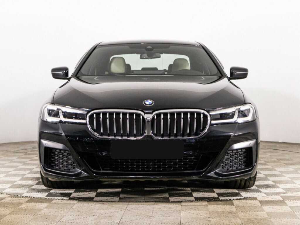 BMW 5 серии 2020 года с пробегом. Фото: #1