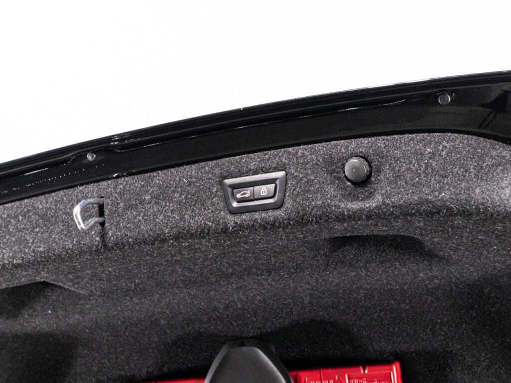 BMW 5 серии 2020 года с пробегом. Фото: #14