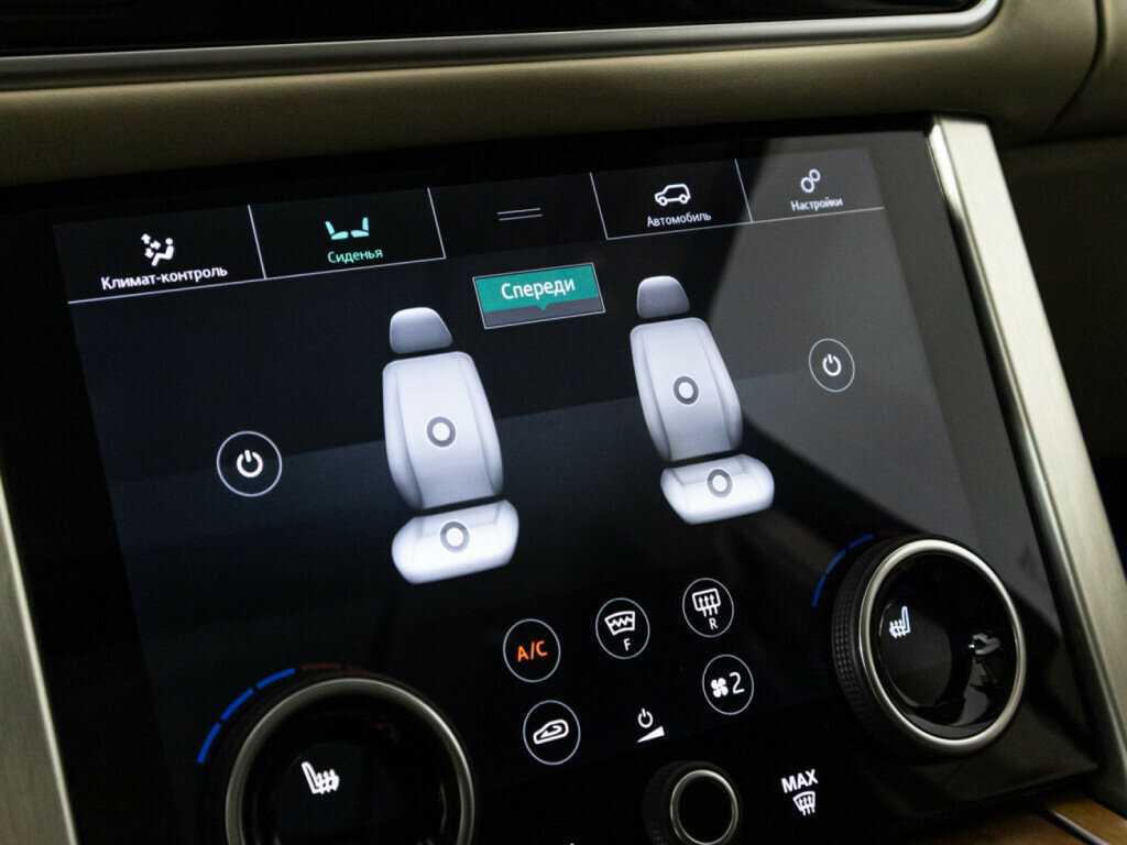 Land Rover Range Rover 2018 года с пробегом. Фото: #18