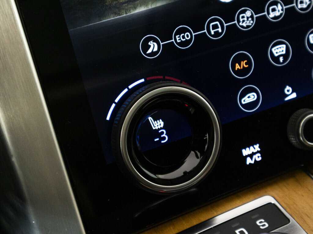 Land Rover Range Rover 2018 года с пробегом. Фото: #20