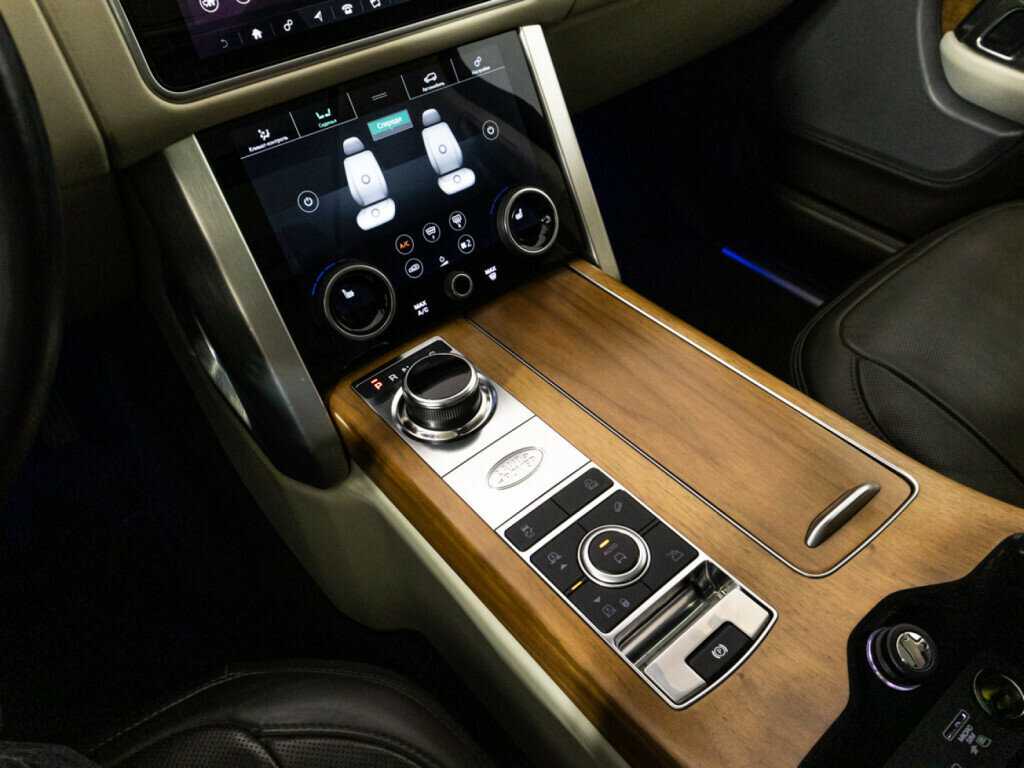 Land Rover Range Rover 2018 года с пробегом. Фото: #21