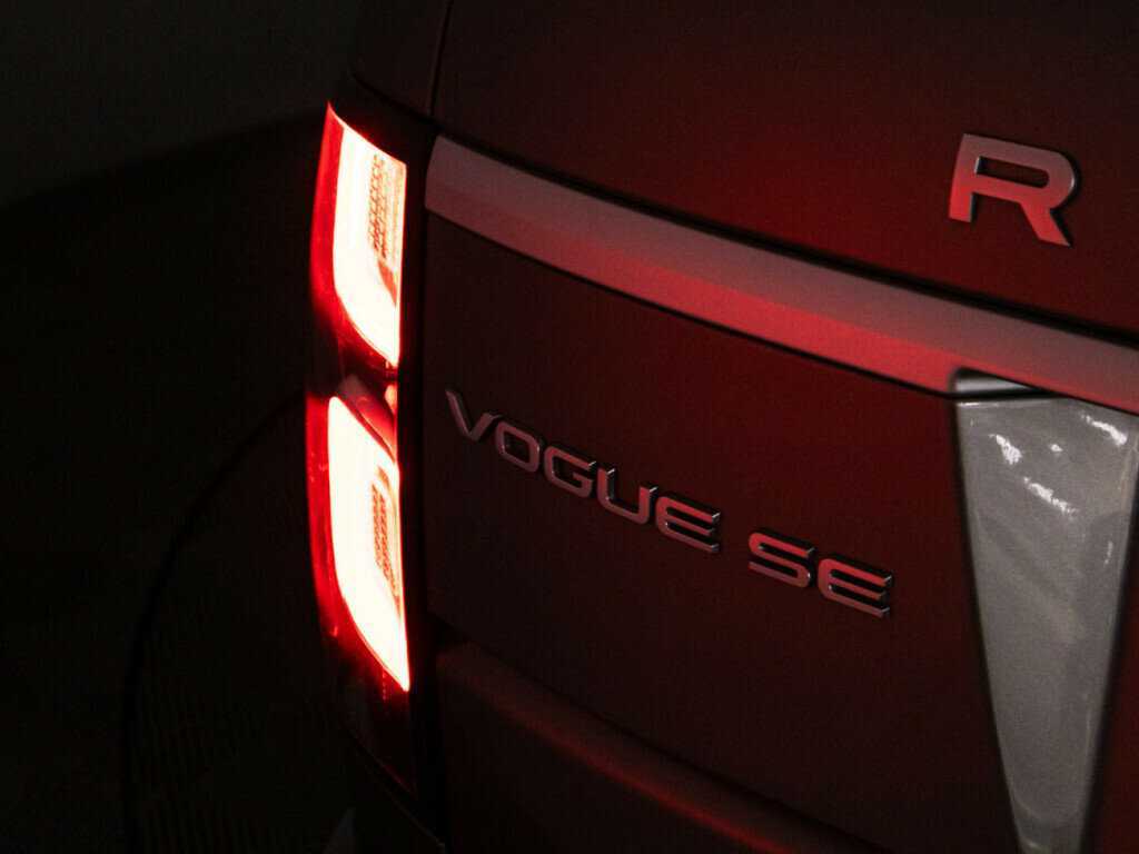 Land Rover Range Rover 2018 года с пробегом. Фото: #33