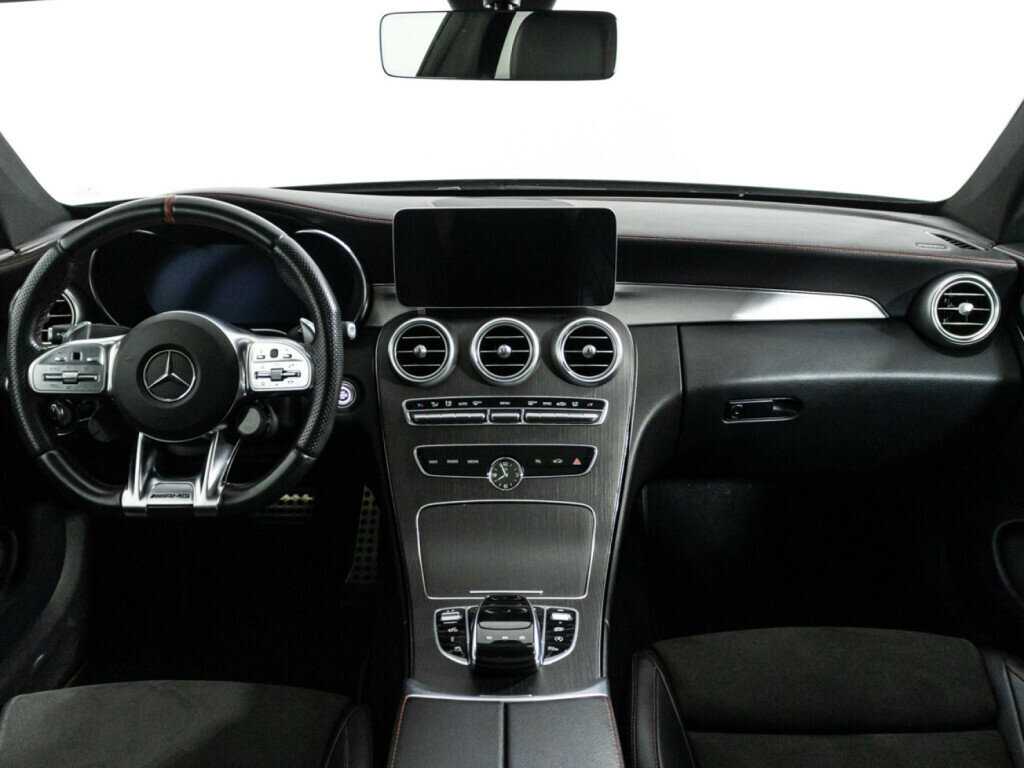 Mercedes-Benz C-Класс AMG 2020 года с пробегом. Фото: #12