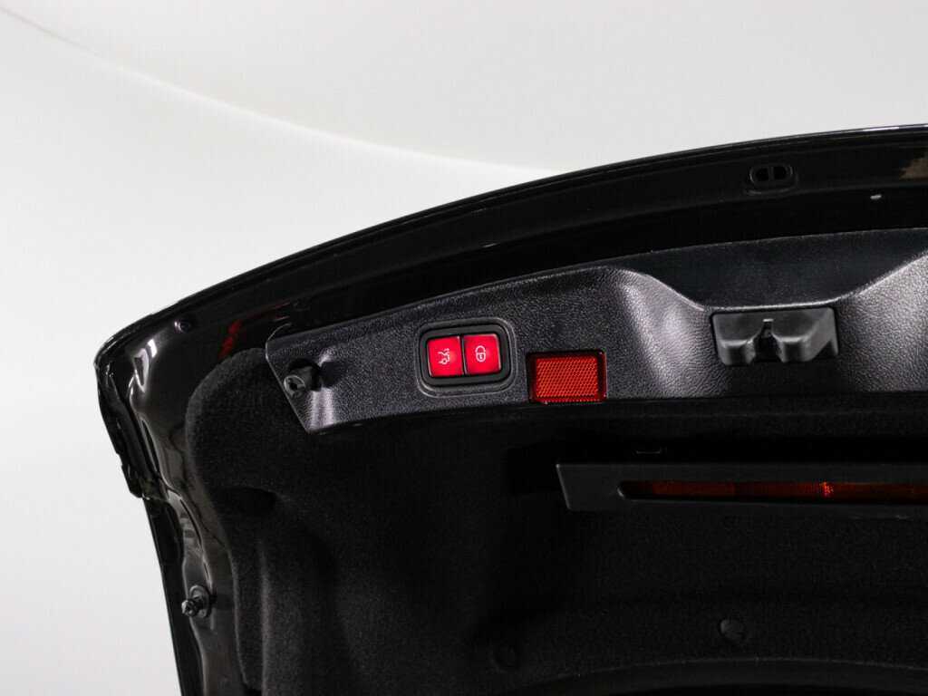 Mercedes-Benz C-Класс AMG 2020 года с пробегом. Фото: #15