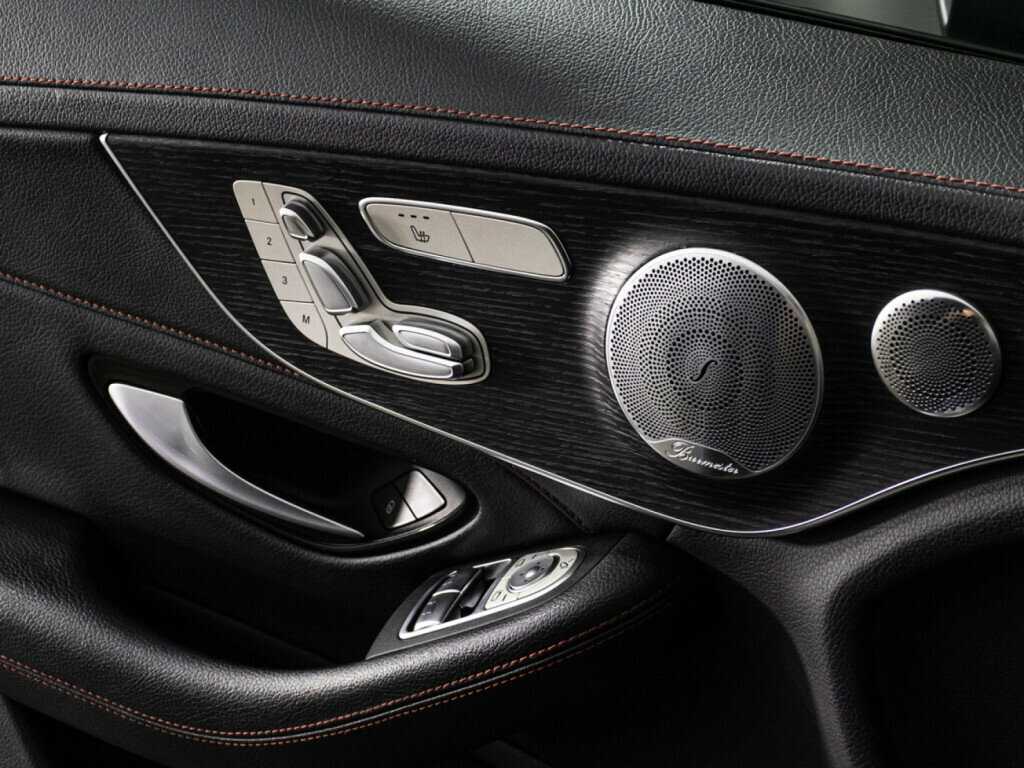 Mercedes-Benz C-Класс AMG 2020 года с пробегом. Фото: #21