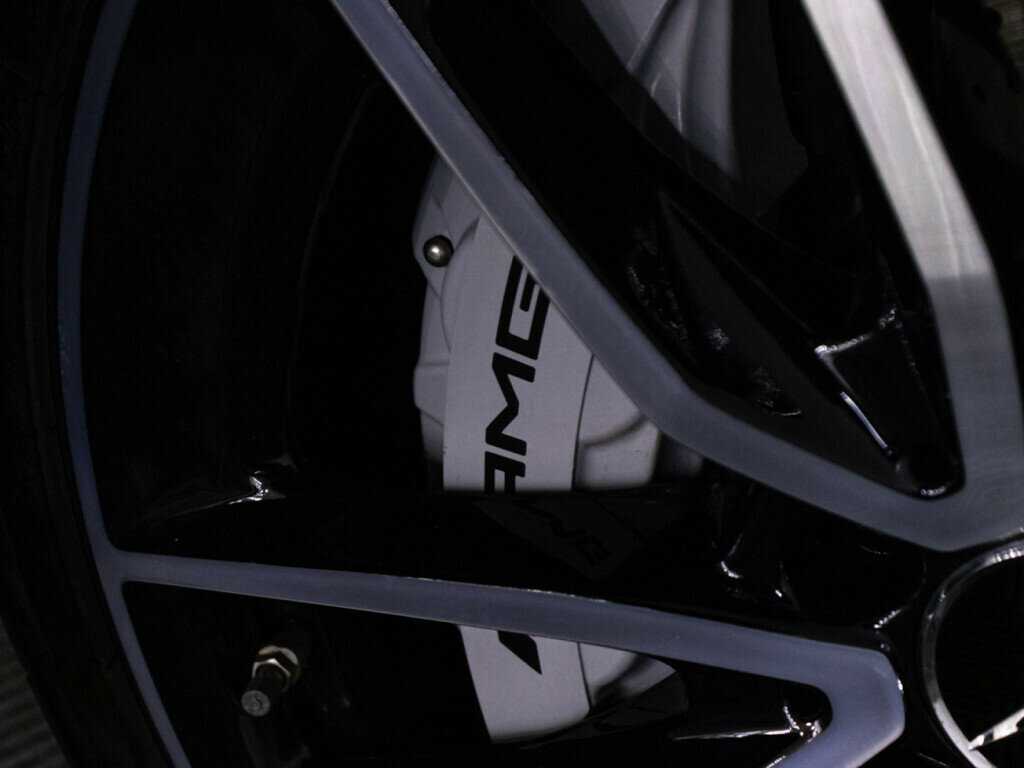 Mercedes-Benz C-Класс AMG 2020 года с пробегом. Фото: #24