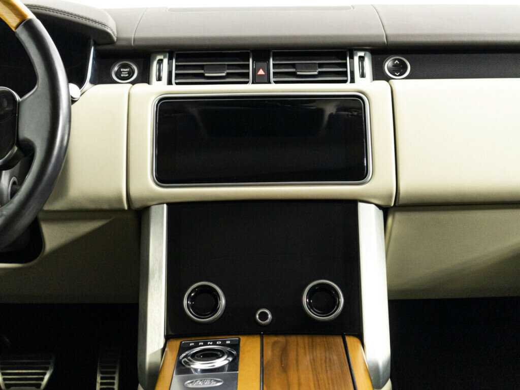 Land Rover Range Rover 2018 года с пробегом. Фото: #13