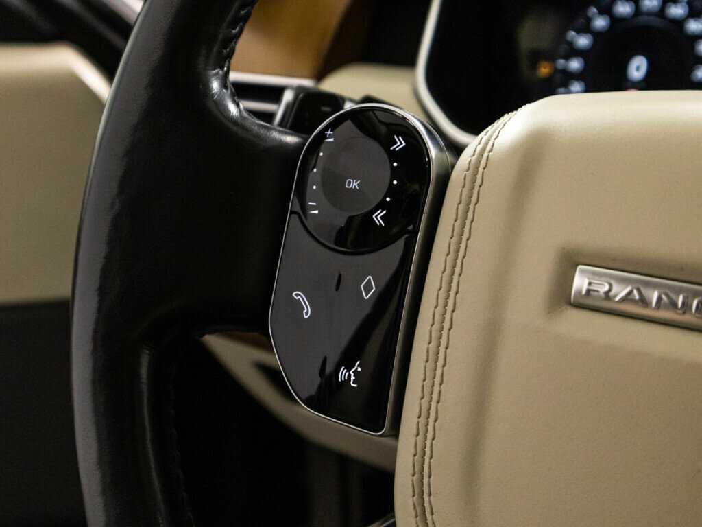 Land Rover Range Rover 2018 года с пробегом. Фото: #22